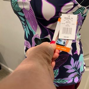 NWT swimsuit tankini or workout top